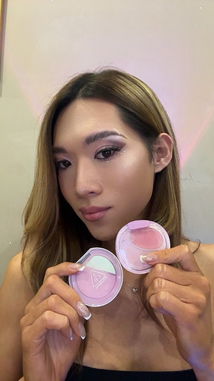 How to apply blush, bronzer and highlighter step-by-step